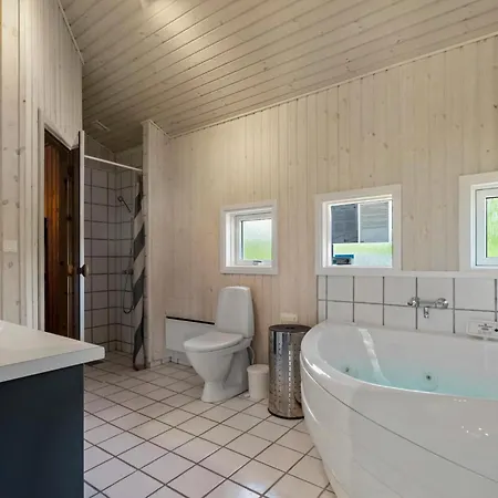 別荘 Three-bedroom In