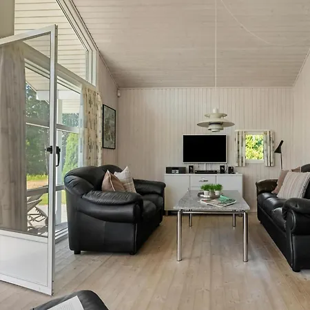 Awesome Home In Haderslev With Kitchen Σπίτι διακοπών